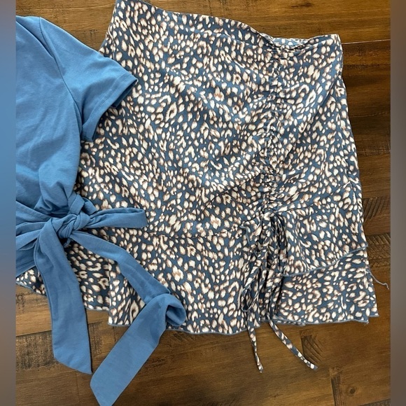 Shein Short Sleeve Wrap Top and Skirt Small - Picture 3 of 9